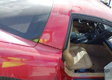 2000 Chevrolet Corvette z USA, uszkodzony, nr VIN 1G1YY22G5Y5104749